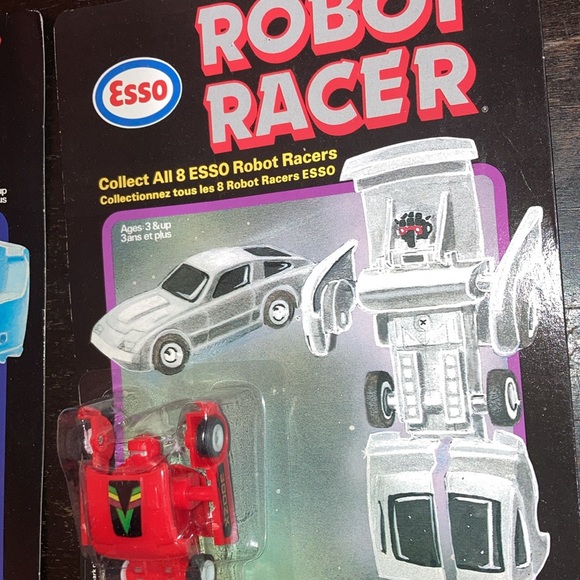Esso Robot Racers - Collect All 8! - Picture 8 of 11